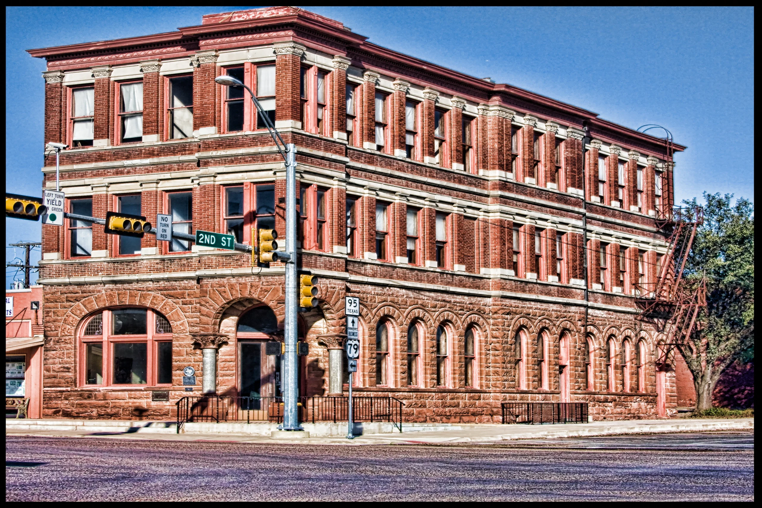 Old Taylor Bank Bldg scaled